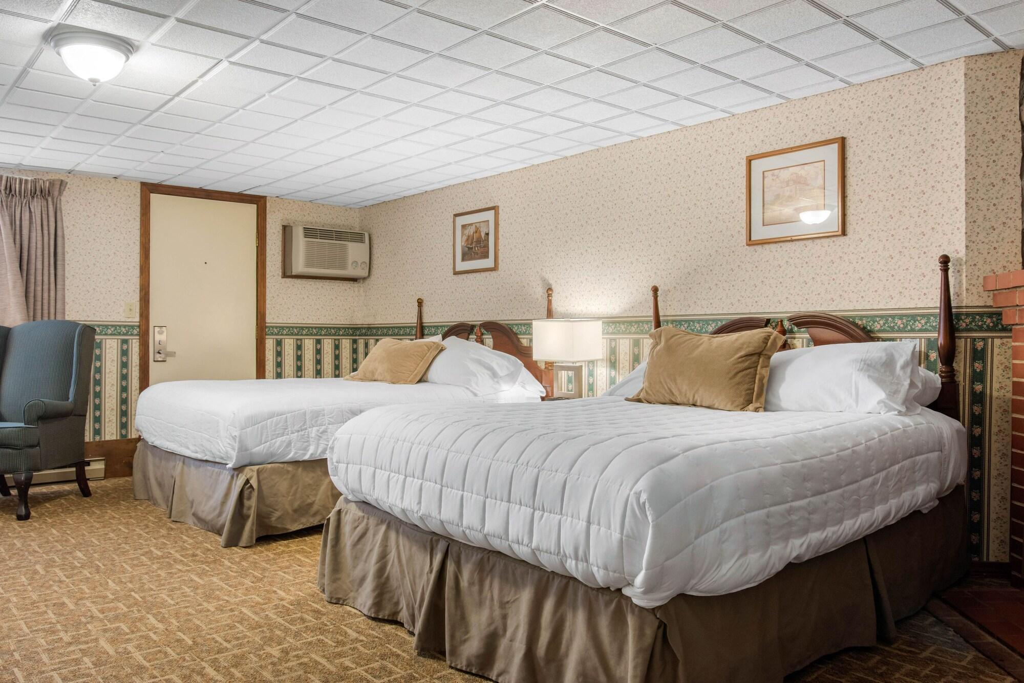 Coachman Inn Китъри Екстериор снимка
